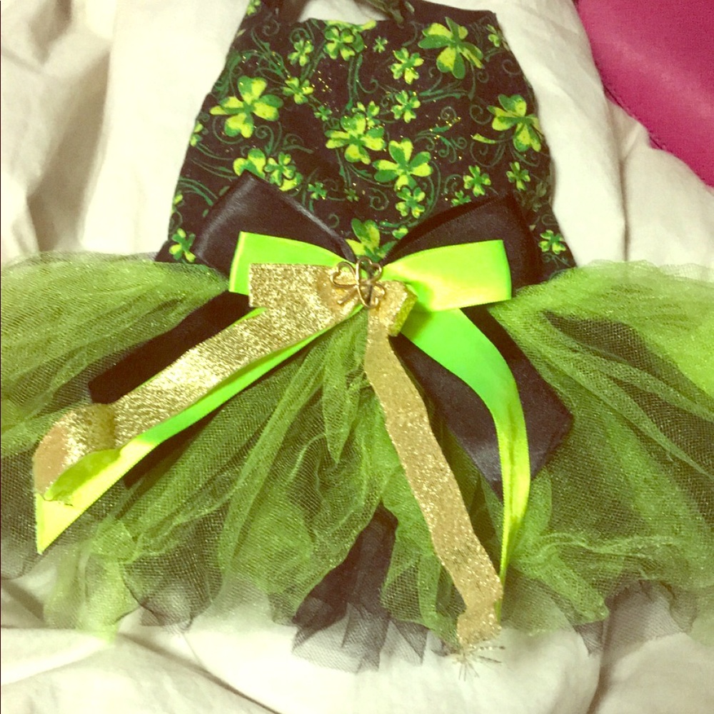 CuStom made dog tutu dress